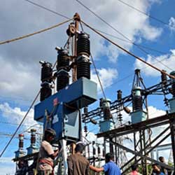 Maintenance of VCB SF6 LBS  