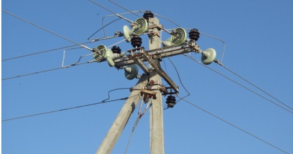 overhead powerline installation 1